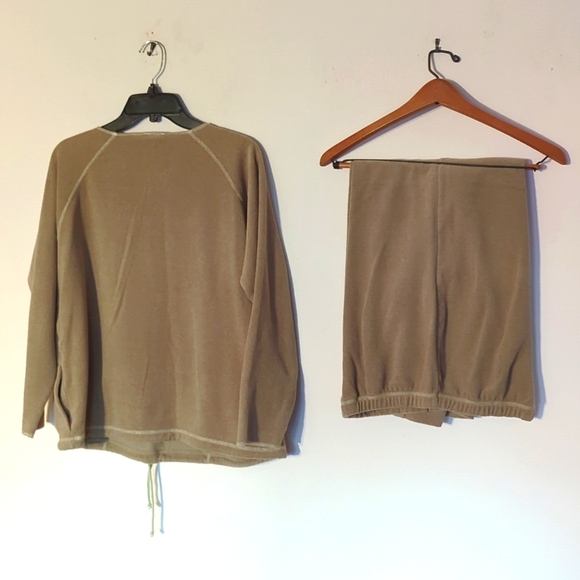 Spa by Chico's beige sweats outfit. Pants size 1, top size 2 - Picture 3 of 3